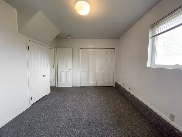 Coming Soon: 9011 W Jackson St! 3 Bedroom 1 Bath! Pet Friendly! Yorktown School District — Photo 9