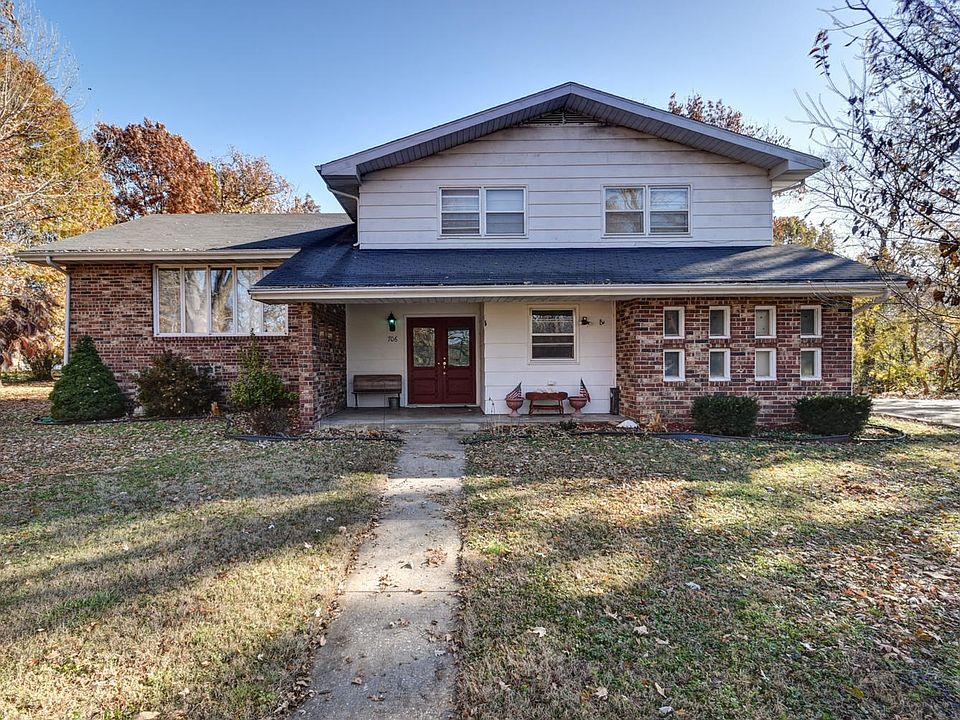 706 S. Walnut St-6