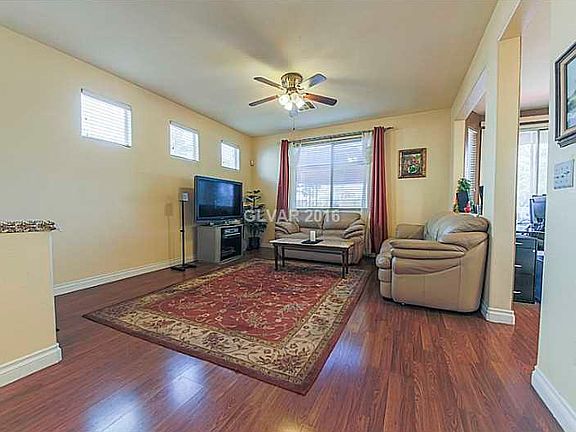 2nd image of 4644 Camden Bridge St
