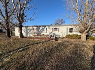 220 W Washita St N, Iroquois, SD 57353