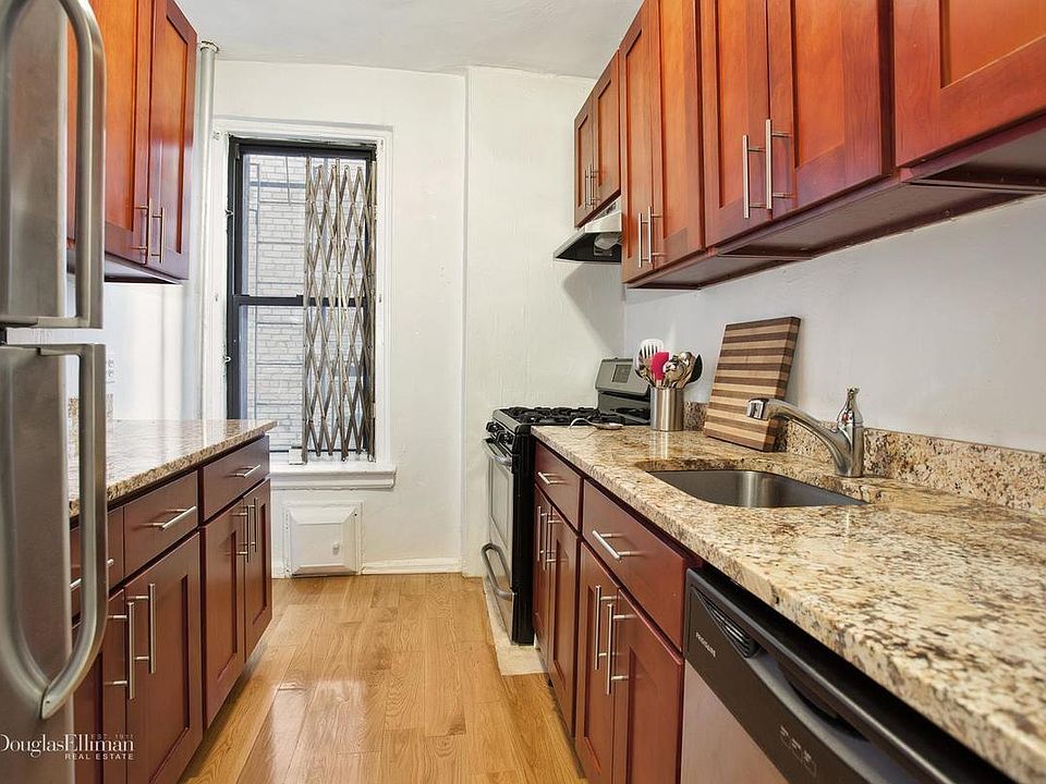 1st image of 107 Brooklyn Ave APT B5