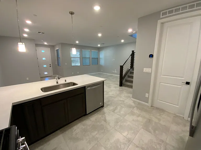 11589 Alpine Cove Ave — Photo 16