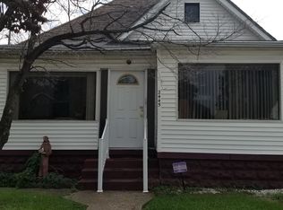 2445 Spruce St, Terre Haute, IN 47807