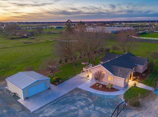 25237 N Fuhrman Rd, Acampo, CA 95220