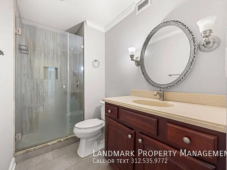 6033 N Sheridan Rd #35D — Photo 14