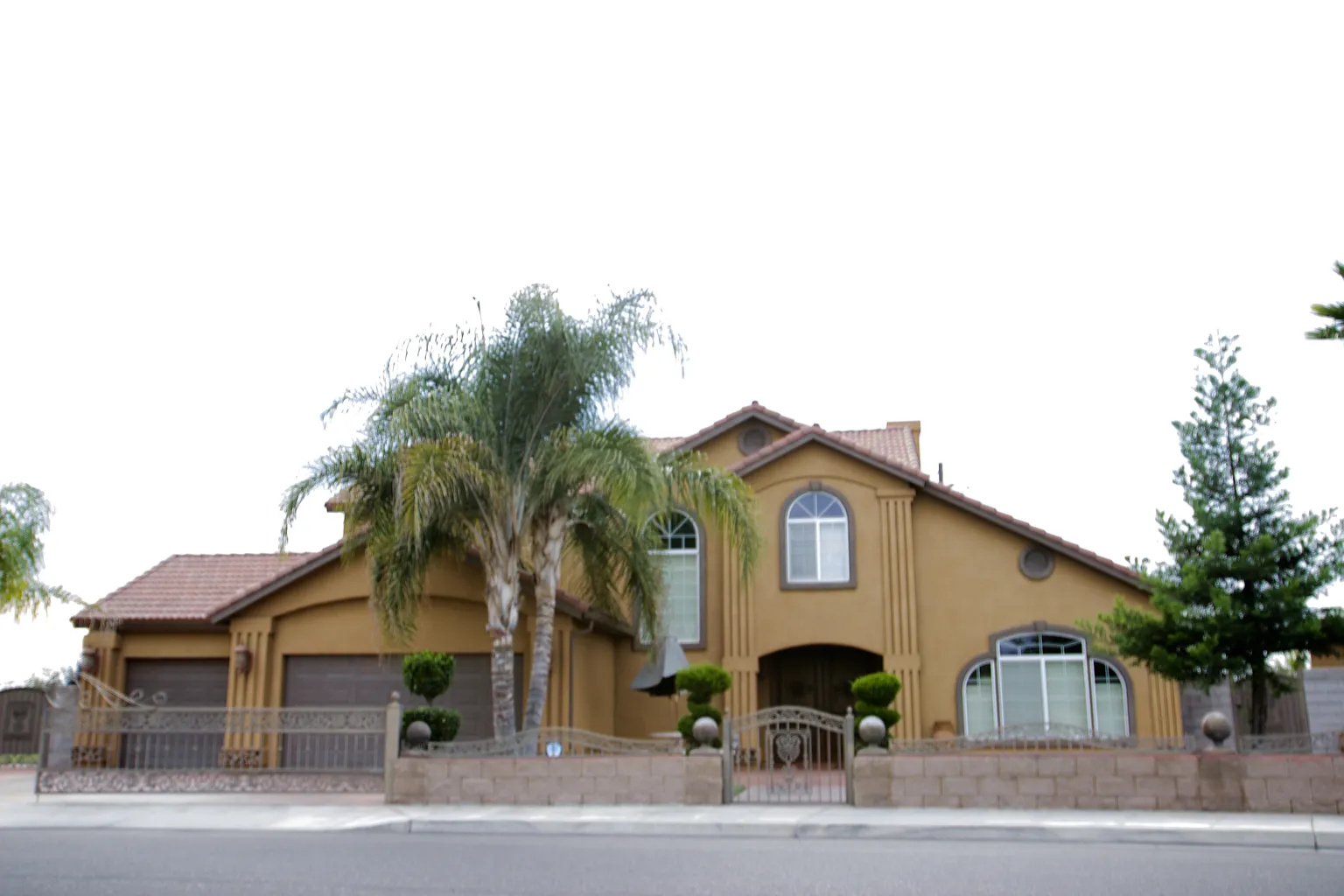 1664 Deborah Ln photo 1