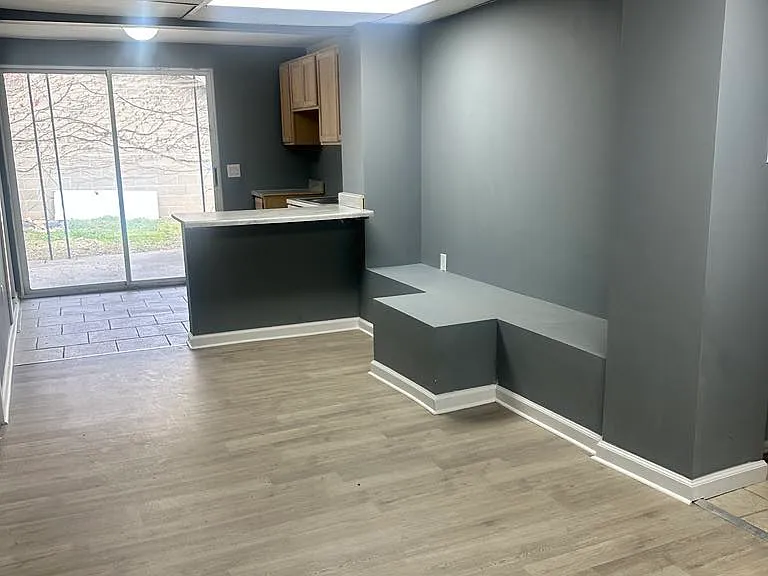 89 Academy Ln #2 — Photo 2