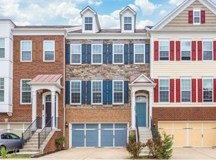 25448 Schooley Mill Ter, Chantilly, VA 20152