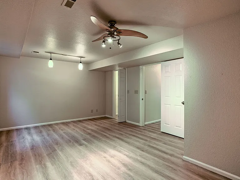 3025 W Stuart St E — Photo 25
