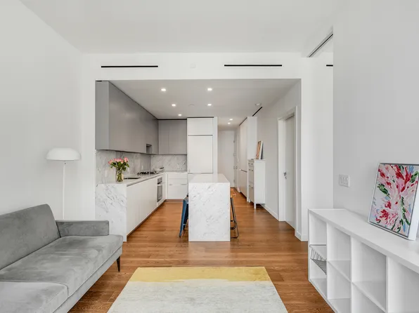 287 East Houston Street 4B image 3 of 30