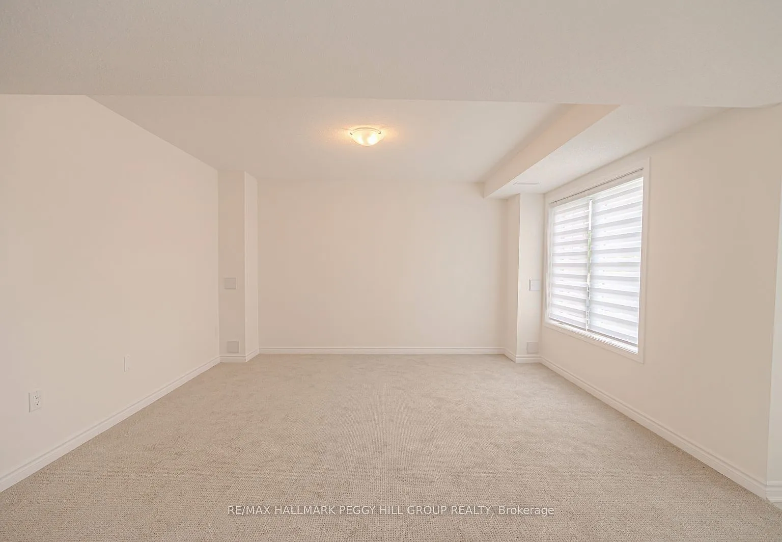 3 bed, $2,400 — Photo 3