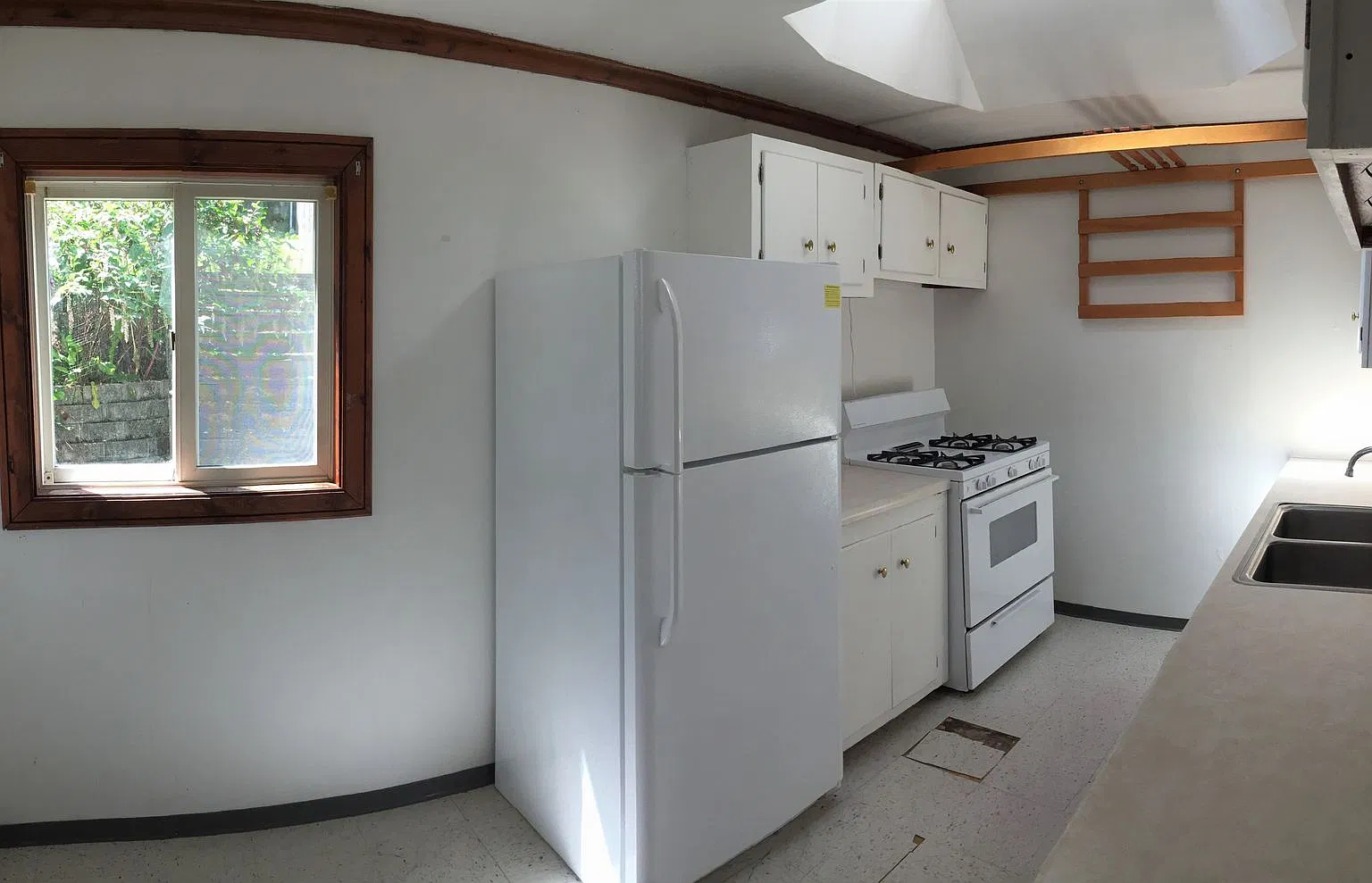 Millvale 2 Bedroom House — Photo 4