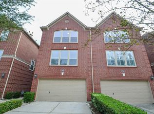 802 E Heights Hollow Ln, Houston, TX 77007