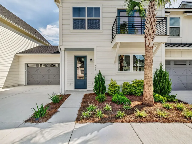 405 Oak Hammock Ct — Photo 4