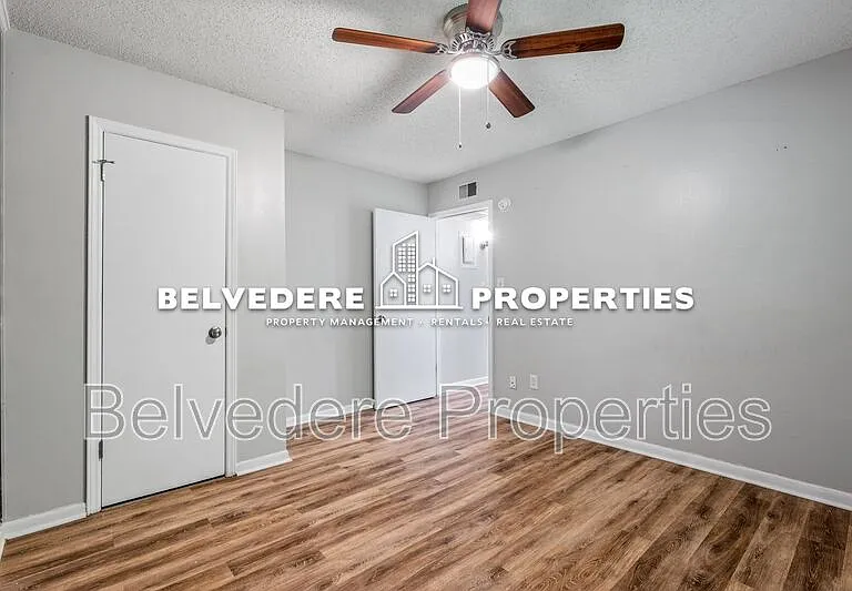 360 S Cherry St #B — Photo 21