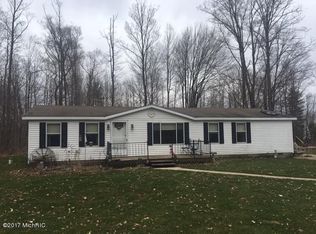 21409 Forteen Mile Rd, Leroy, MI 49655