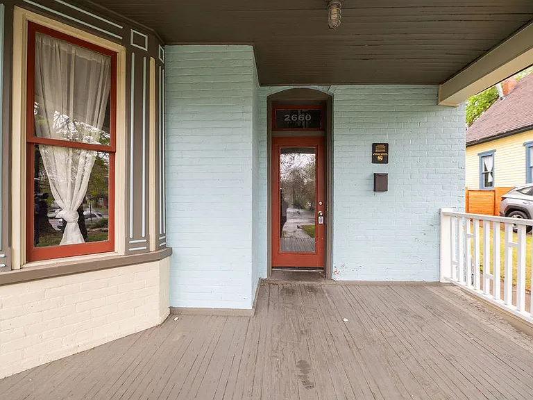 2660 Jefferson Ave — Photo 36