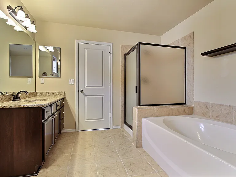 3573 Hoffman Hill Blvd — Photo 14