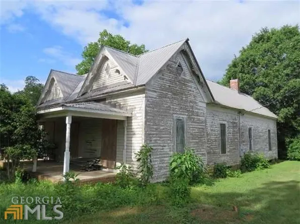 322 S Main St, Adairsville, GA 30103
