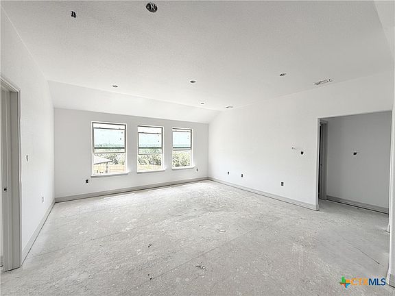 4th image of 5318 Lassen Ln