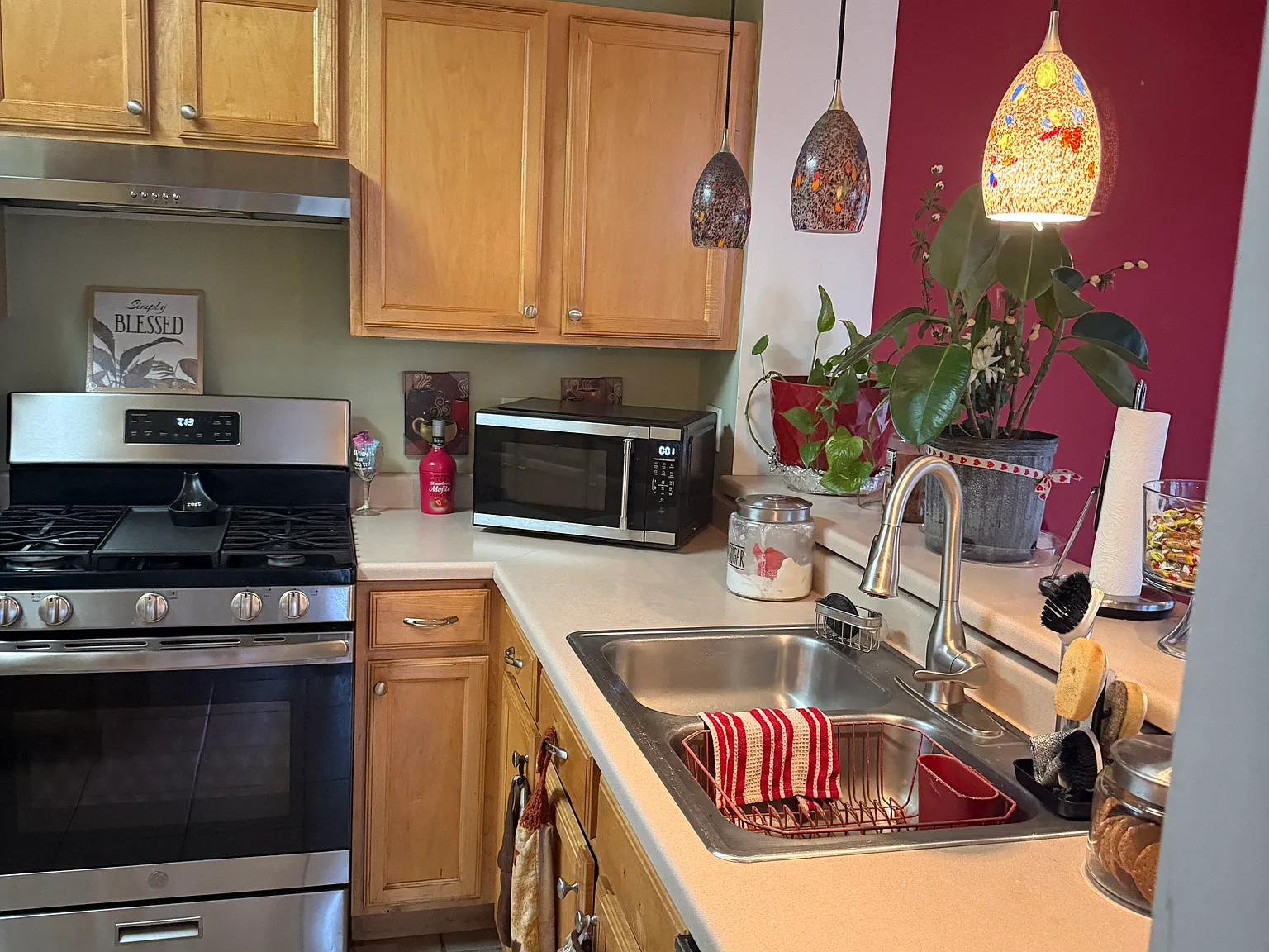2 bed, 1.5 bath, 1304 sqft, $1,790 — Photo 4