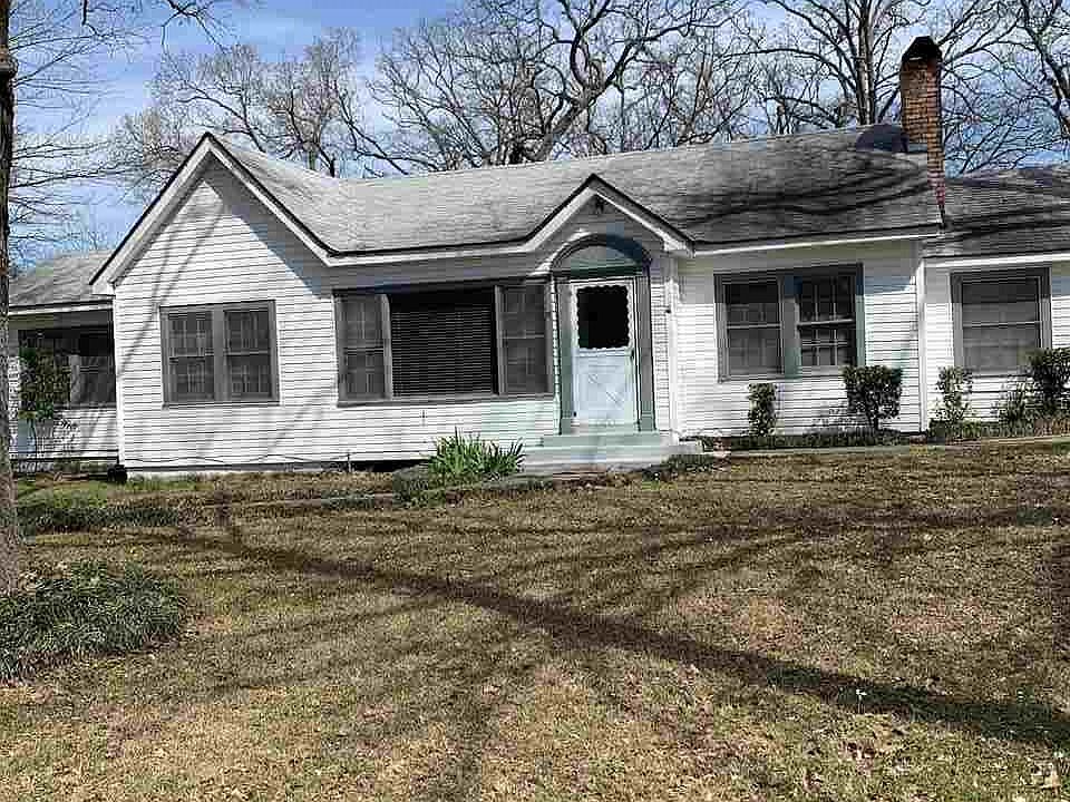 1st image of 3001 Danville Dr