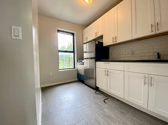 Rented by Compass | media 3