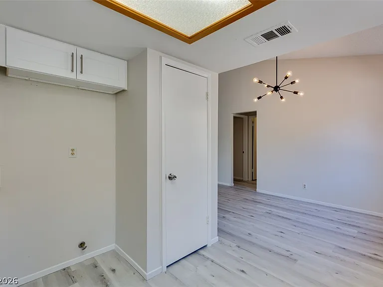 582 Searchlight Dr — Photo 23