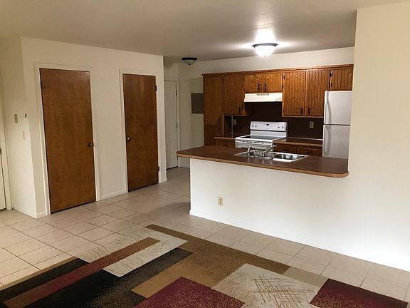 2nd image of 2739 Kragspough Ct #2743