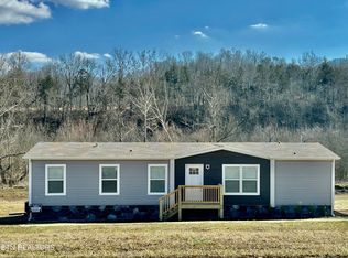 5366 Rutledge Pike, Rutledge, TN 37861