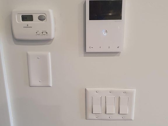 3rd image of 520 W Side Ave