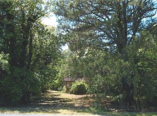 32135 Perryhawkin Rd, Princess Anne, MD 21853