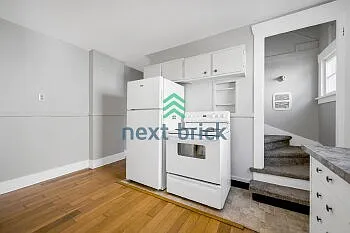 112 Wells Ave S — Photo 8