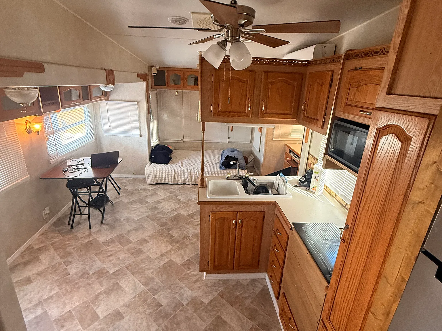 1 bed, 792 sqft, $1,000 — Photo 4