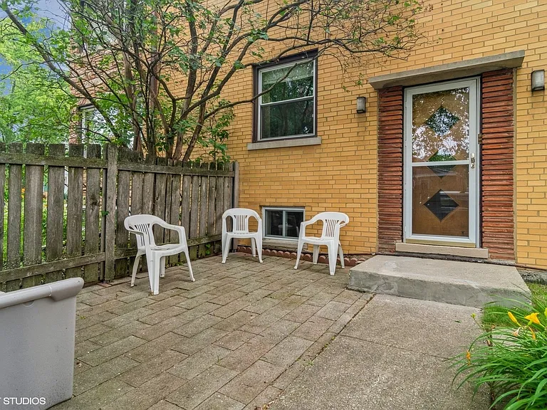 6445 N Oketo Ave — Photo 17