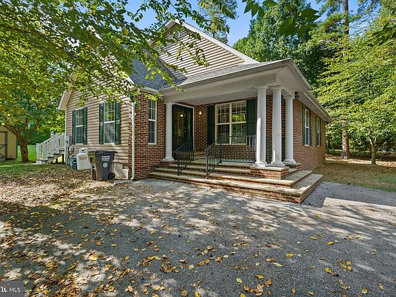 3rd image of 30092 Cross Woods Dr