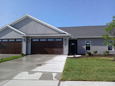 313 E Donahue St, Eldridge, IA, 52748