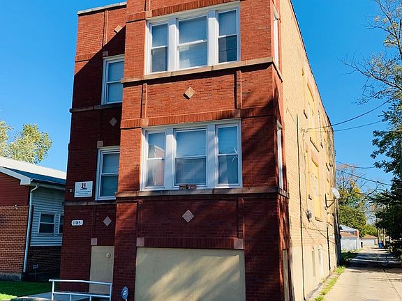 2nd image of 11143 S Bishop St
