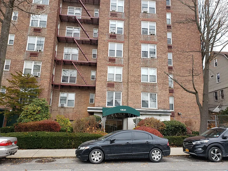 139-21 86th Ave #2J — Photo 1