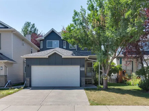 10521 NE Hidden Valley Dr NW, Calgary, AB T3A 5W8