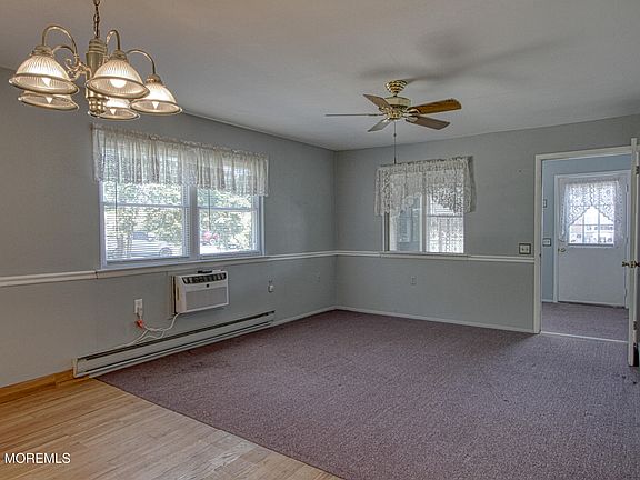 5th image of 12 Potomac Lane #B