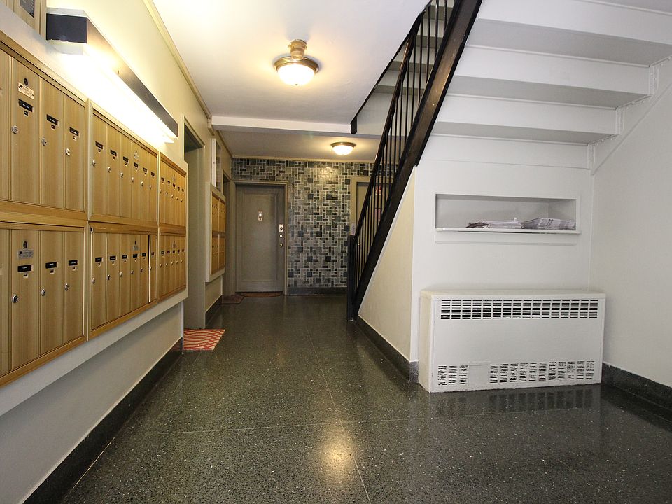 Building Lobby