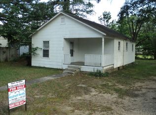 717 Nettles St, Hampton, AR 71744