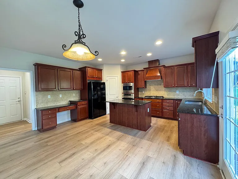 104 Lyric Ct — Photo 7