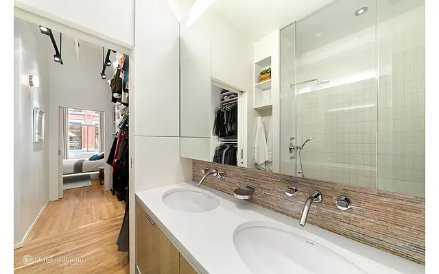 Sold by Douglas Elliman | media 18