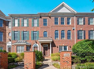 125 Spring Ave, Naperville, IL 60540