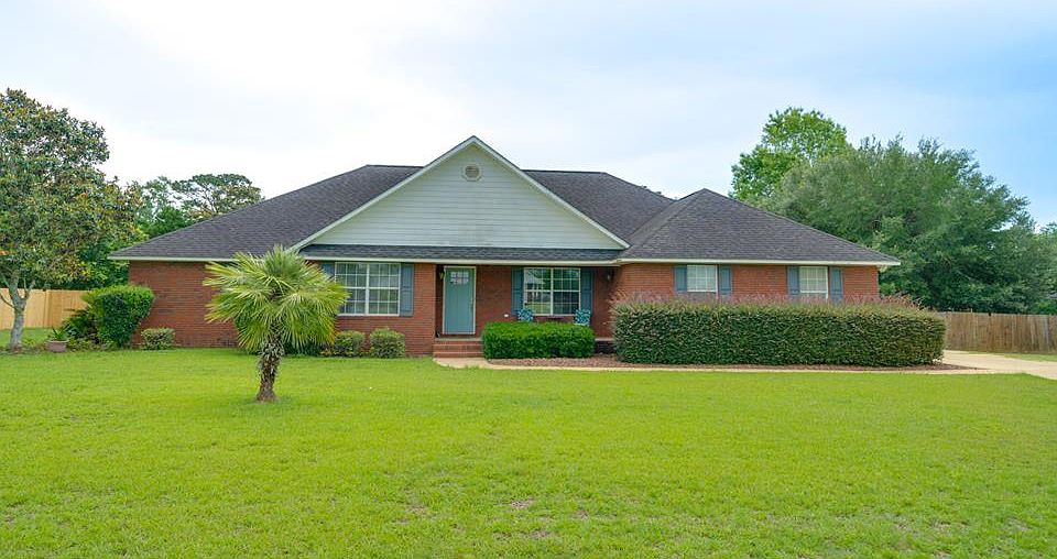 1st image of 640 Carrington Cir