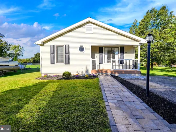 93 Schofield Dr, East Berlin, PA 17316