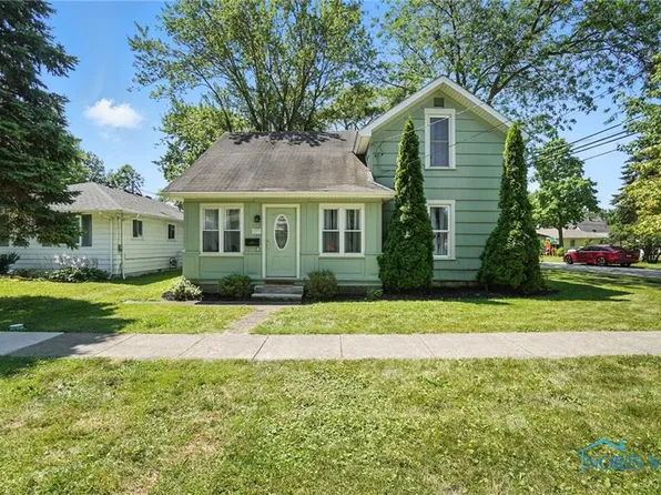 293 W Reed Ave, Bowling Green, OH 43402