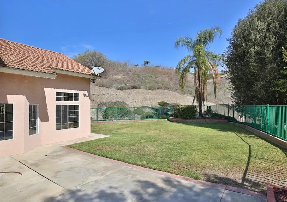 3 bed, 1649 sqft, $4,000 — Photo 4